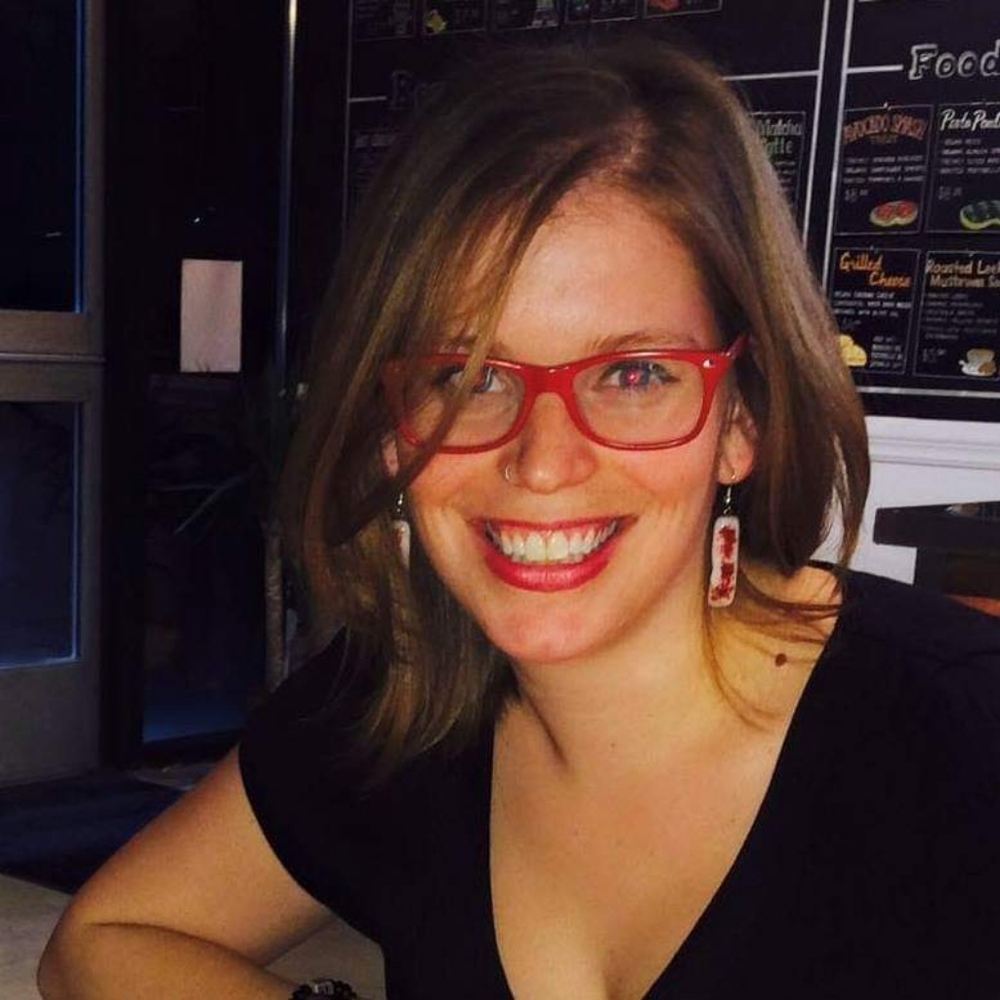 Meet your Posher, Lisa